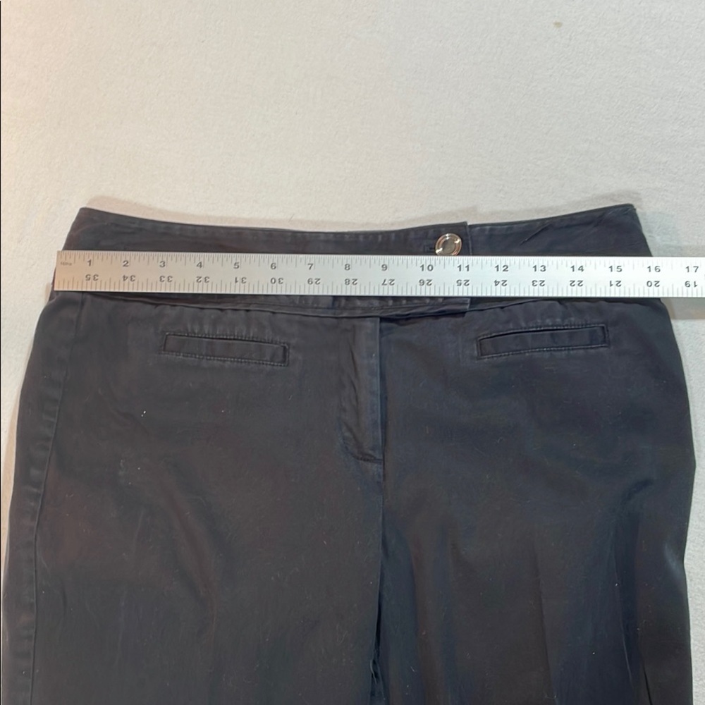 Style & Co Black Cropped Pants Stretchy EUC Capris size 8 - Picture 9 of 12